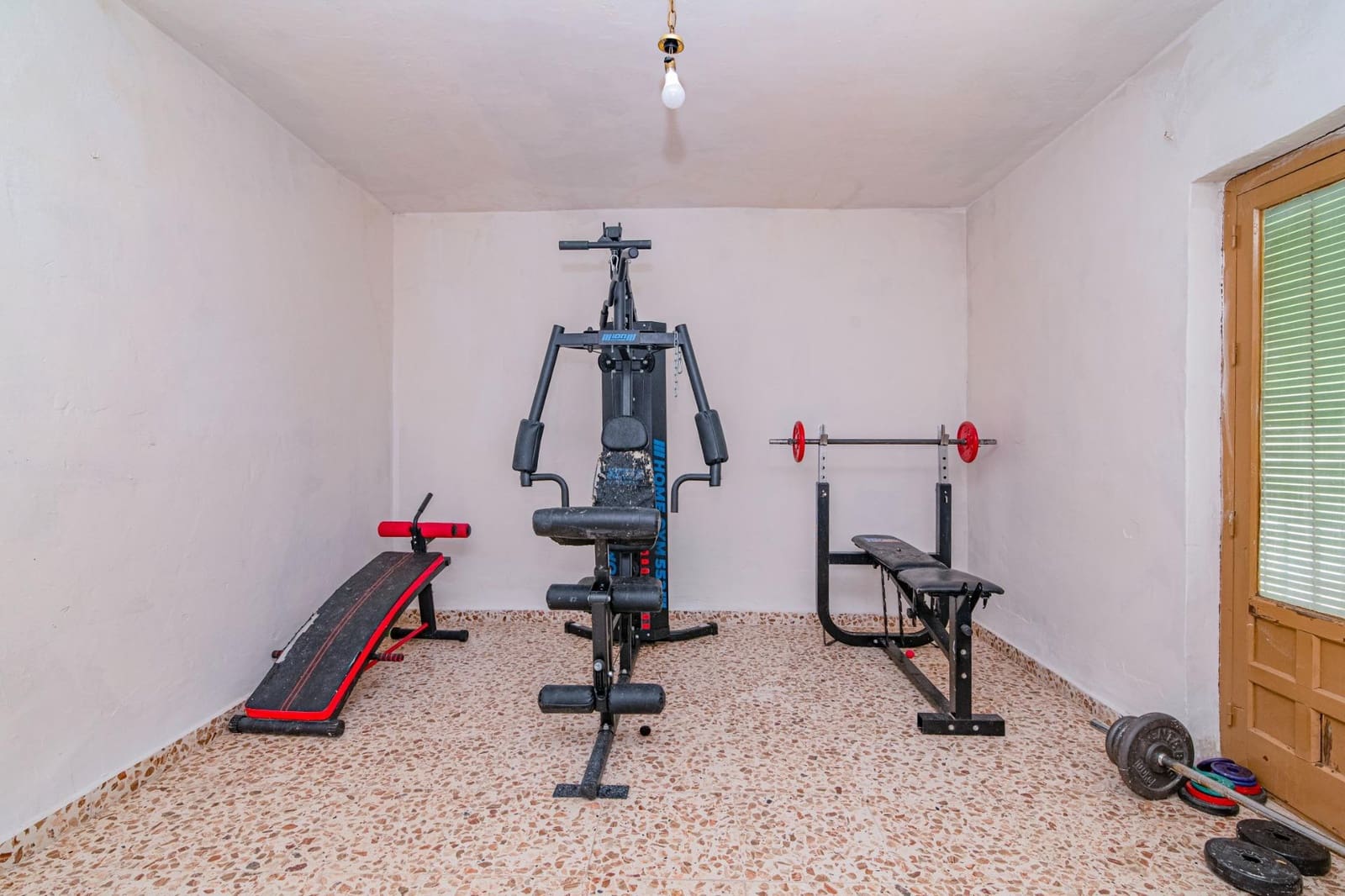 6 slaapkamer Huis te koop in Quentar - € 109.900 (Ref: 9257256)