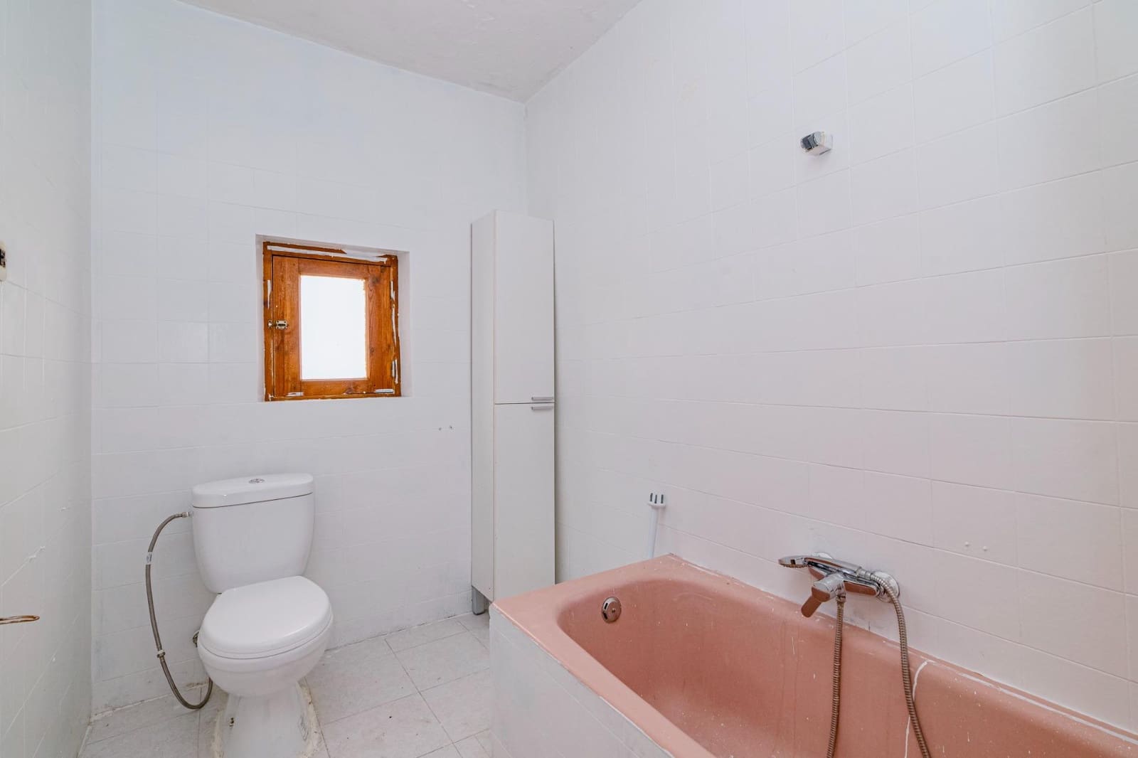 6 soverom Hus til salgs i Quentar - € 109 900 (Ref: 9257256)