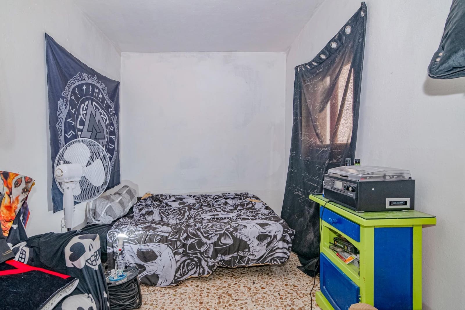 6 soverom Hus til salgs i Quentar - € 109 900 (Ref: 9257256)