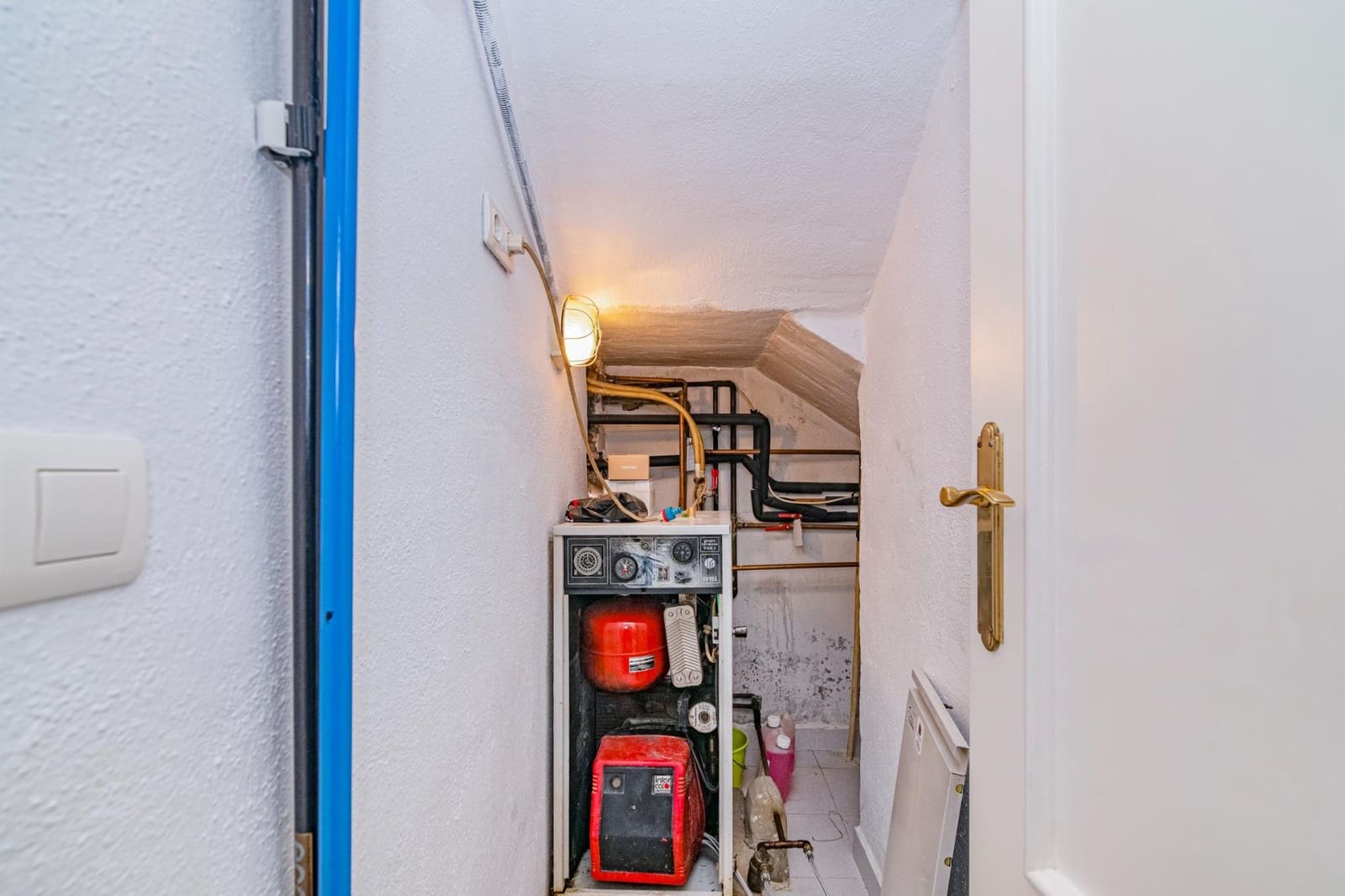 5 sovrum Villa till salu i Jun med pool garage - 300 000 € (Ref: 9282174)