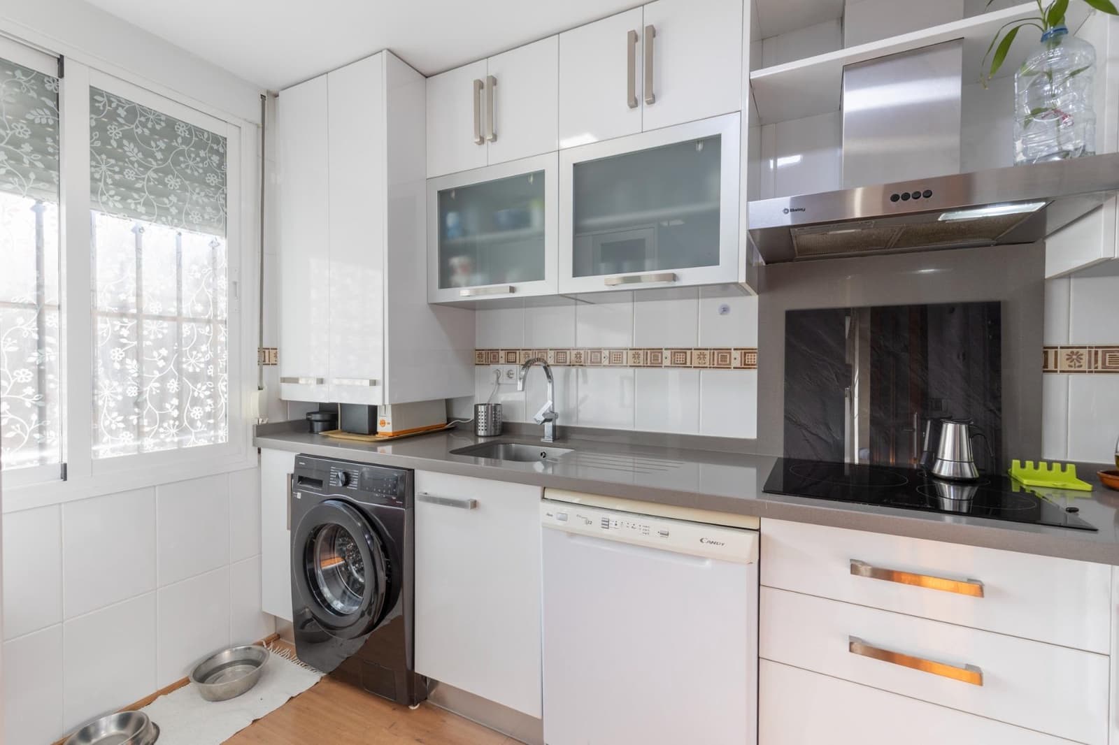 2 soveværelse Penthouse til salg i Otura med garage - € 189.900 (Ref: 9285192)