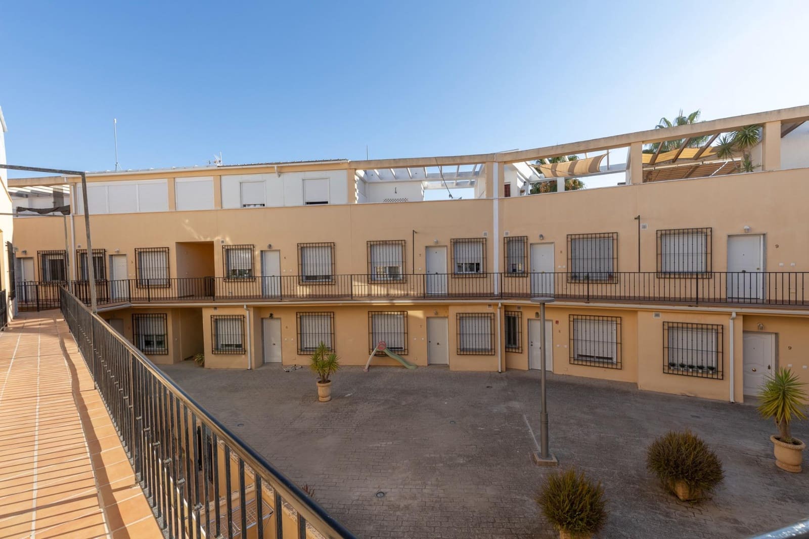 2 soveværelse Penthouse til salg i Otura med garage - € 189.900 (Ref: 9285192)