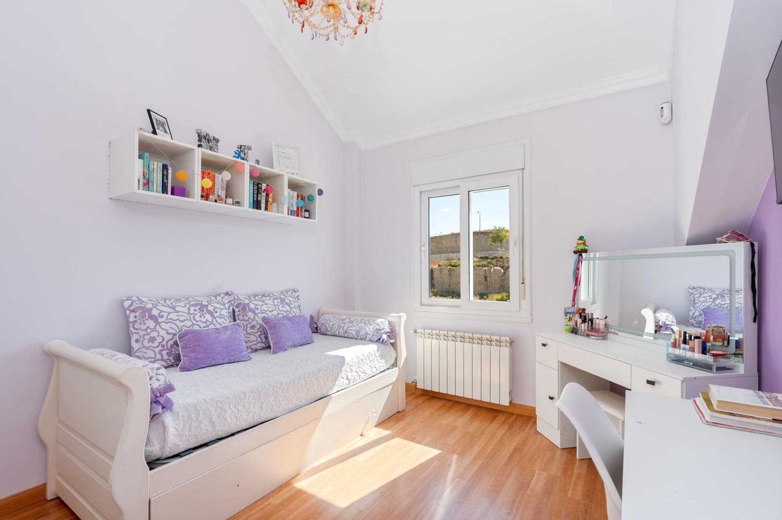 4 soveværelse Villa til salg i Otura med swimmingpool garage - € 489.000 (Ref: 9291531)