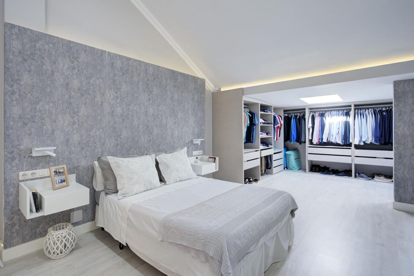 4 soveværelse Villa til salg i Otura med swimmingpool garage - € 489.000 (Ref: 9291531)