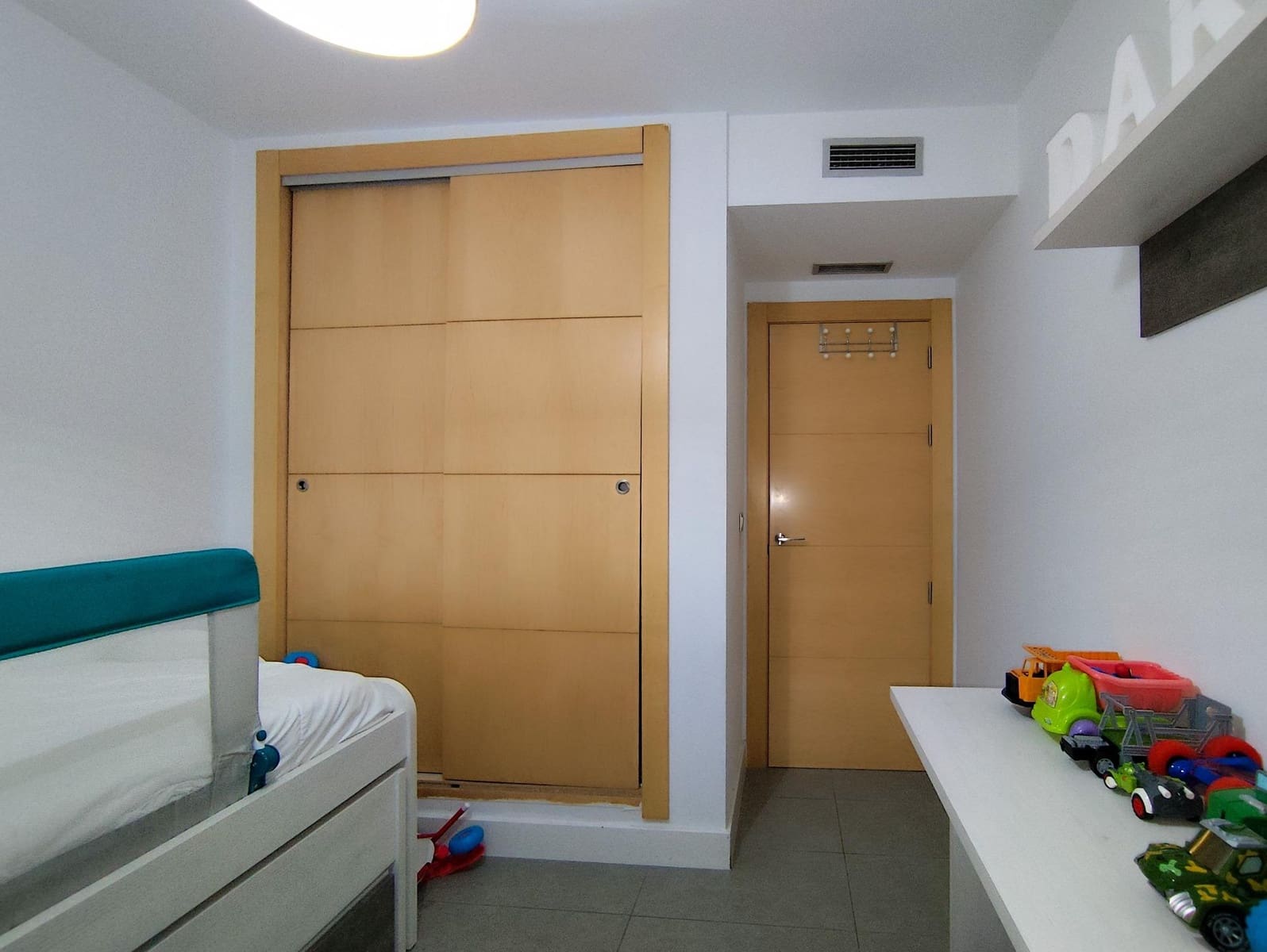 2 soveværelse Lejlighed til salg i Armilla med swimmingpool - € 269.900 (Ref: 9312839)