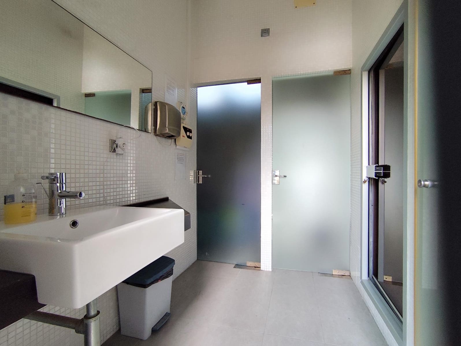 2 soveværelse Lejlighed til salg i Armilla med swimmingpool - € 269.900 (Ref: 9312839)