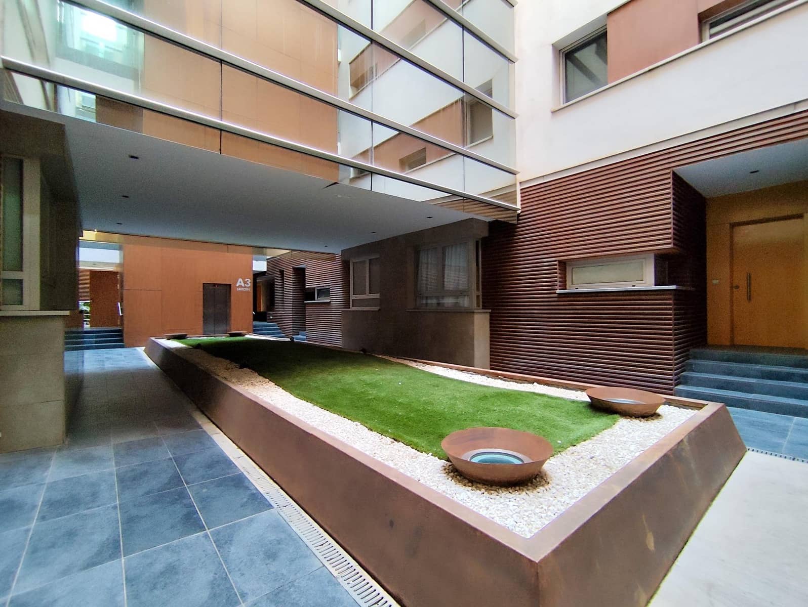 2 soveværelse Lejlighed til salg i Armilla med swimmingpool - € 269.900 (Ref: 9312839)