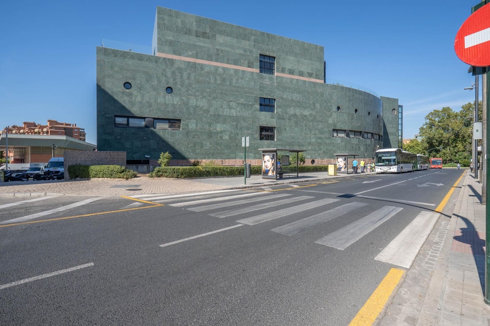 Bedrijf te koop in Granada stad - € 170.000 (Ref: 9321873)