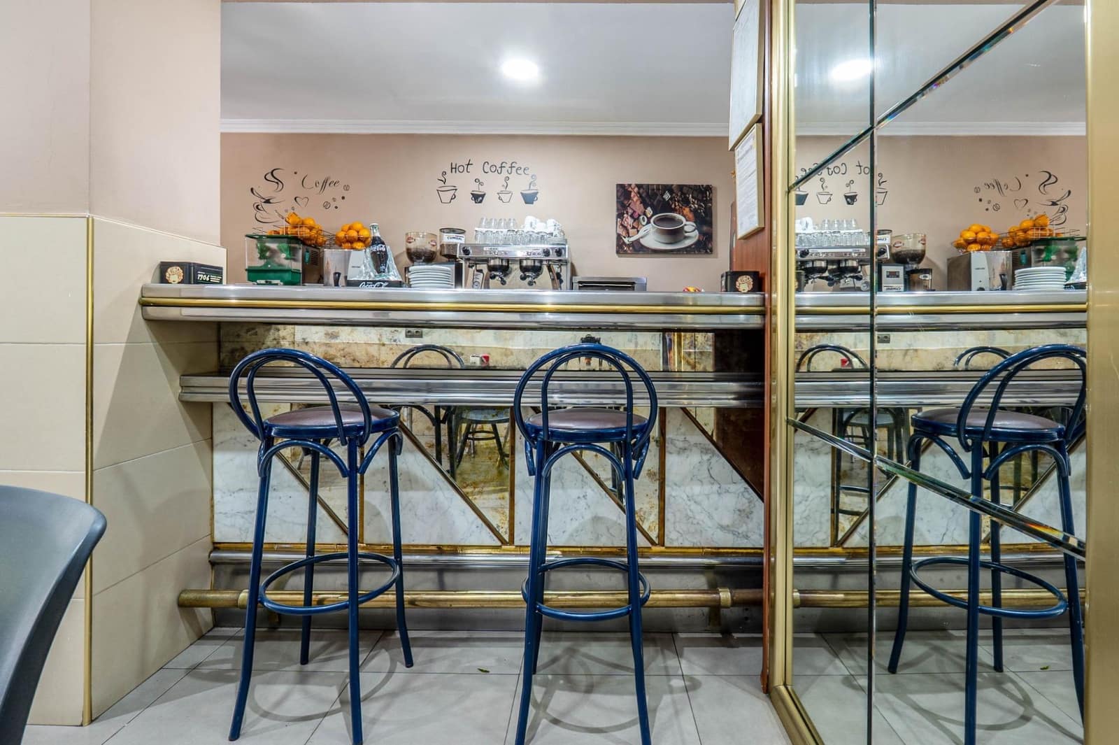 Bedrijf te koop in Granada stad - € 170.000 (Ref: 9321873)