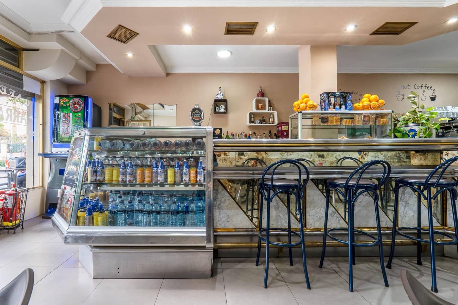 Bedrijf te koop in Granada stad - € 170.000 (Ref: 9321873)