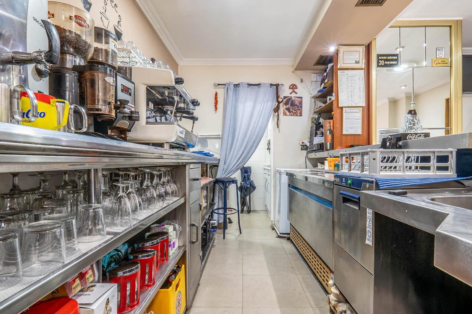 Bedrijf te koop in Granada stad - € 170.000 (Ref: 9321873)