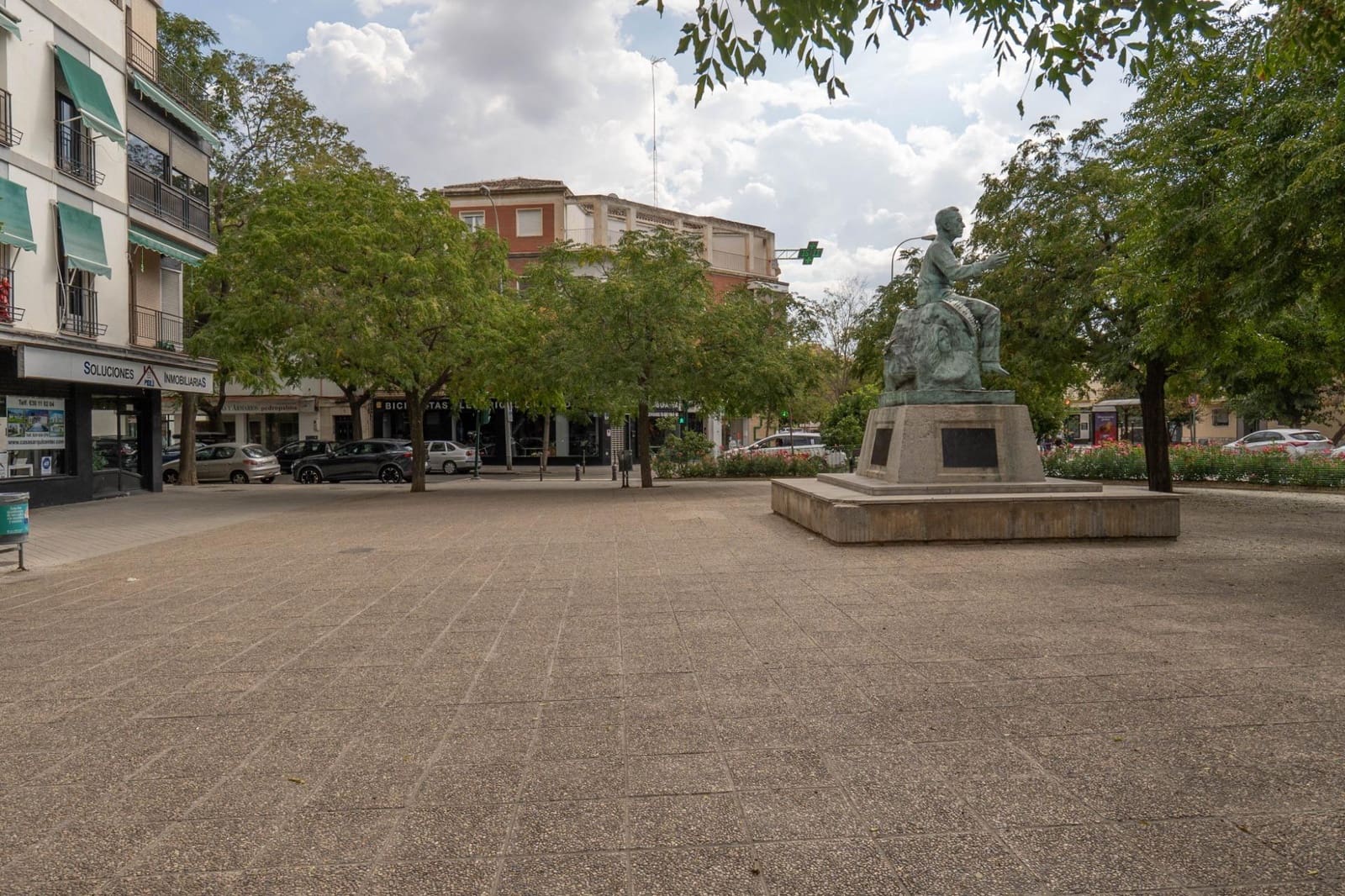 Bedrijf te koop in Granada stad - € 170.000 (Ref: 9321873)