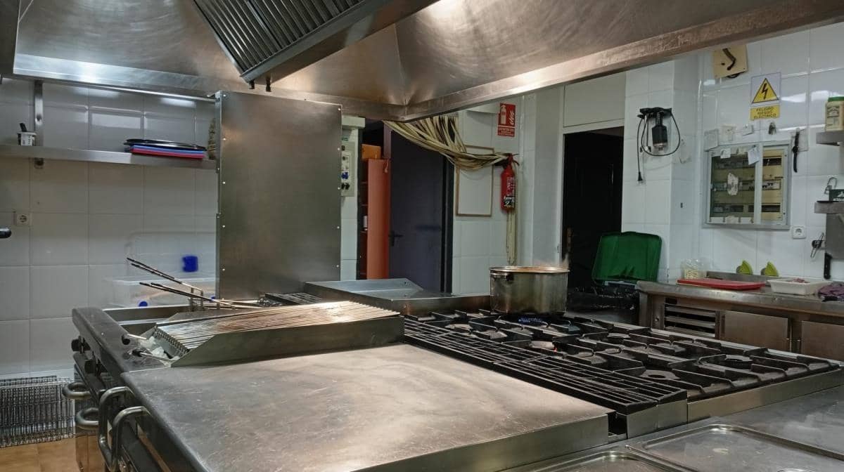 Kommersiell til salgs i Monachil - € 1 500 000 (Ref: 9330612)