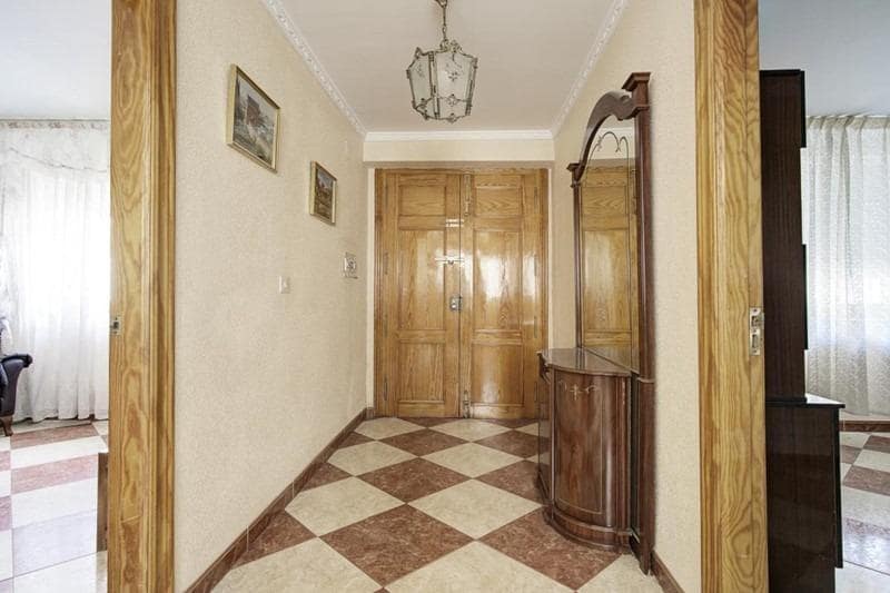 5 slaapkamer Huis te koop in Padul - € 159.900 (Ref: 9330615)