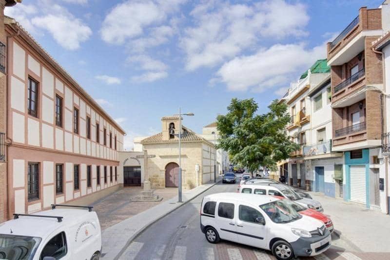 5 slaapkamer Huis te koop in Padul - € 159.900 (Ref: 9330615)