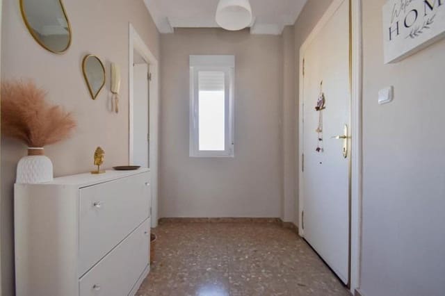 3 soveværelse Penthouse til salg i Atarfe med garage - € 125.000 (Ref: 9338000)