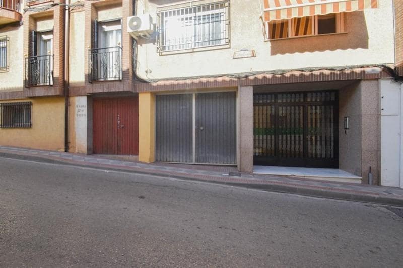 3 makuuhuone Kattohuoneisto myytävänä paikassa Atarfe mukana 
autotalli - 125 000 € (Ref: 9338000)