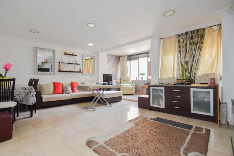 3 soveværelse Lejlighed til salg i Granada by - € 330.000 (Ref: 9341161)