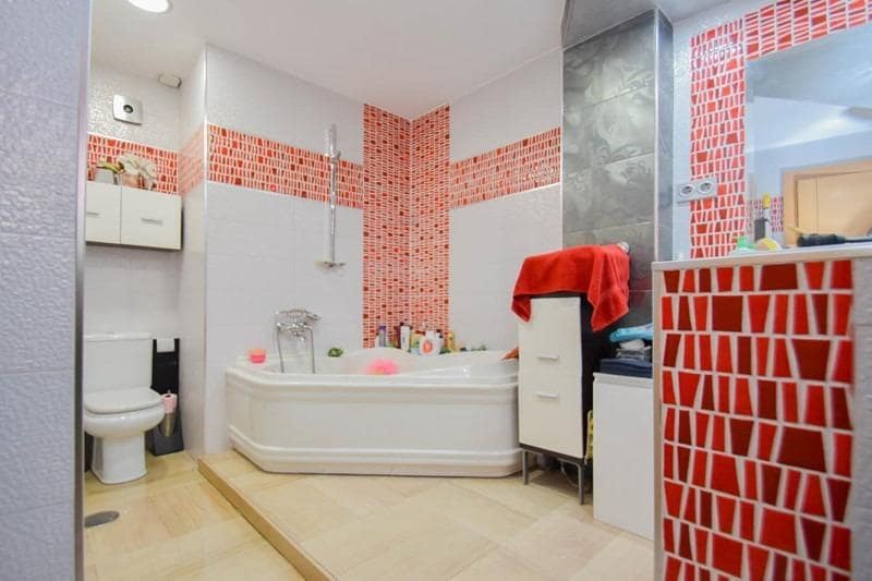 3 soveværelse Lejlighed til salg i Granada by - € 330.000 (Ref: 9341161)