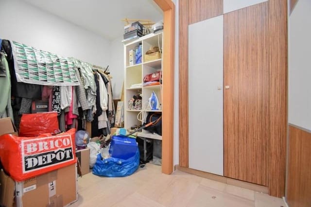 3 soveværelse Lejlighed til salg i Granada by - € 330.000 (Ref: 9341161)