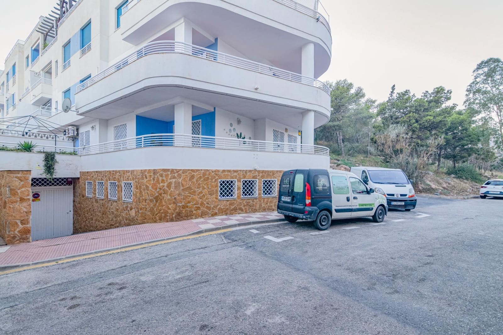 3 soveværelse Lejlighed til salg i Castell de Ferro med garage - € 192.999 (Ref: 9344738)