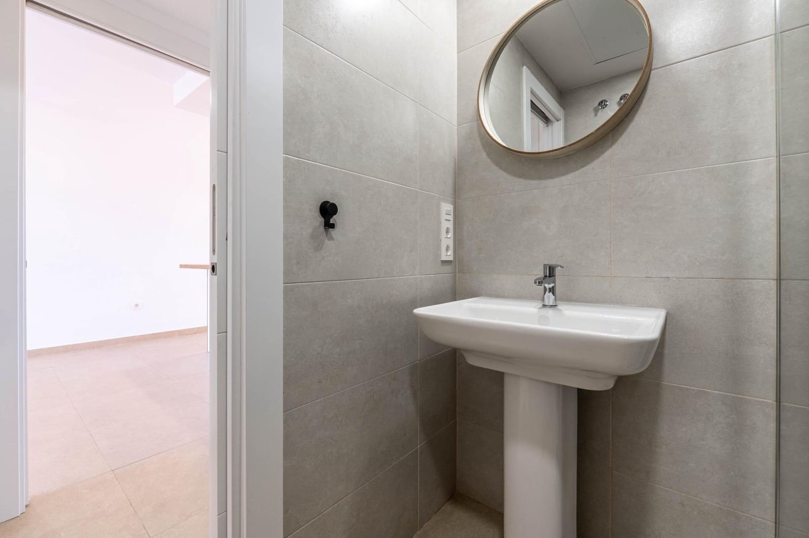 2 slaapkamer Flat te koop in Armilla met zwembad garage - € 350.000 (Ref: 9349515)