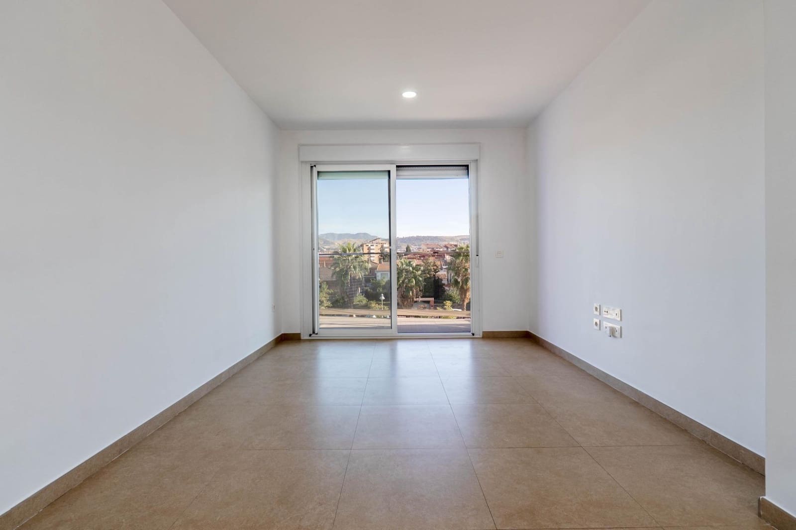 2 slaapkamer Flat te koop in Armilla met zwembad garage - € 350.000 (Ref: 9349515)