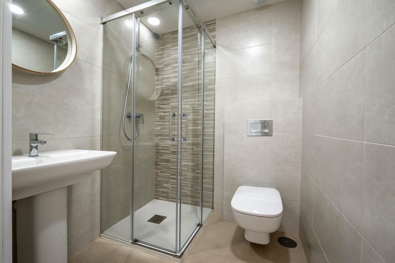 2 slaapkamer Flat te koop in Armilla met zwembad garage - € 350.000 (Ref: 9349515)