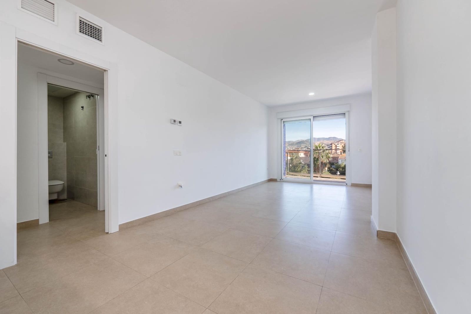 2 slaapkamer Flat te koop in Armilla met zwembad garage - € 350.000 (Ref: 9349515)