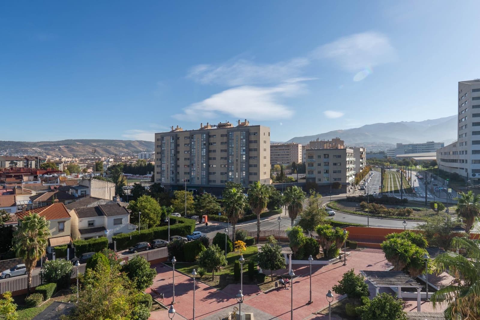 2 slaapkamer Flat te koop in Armilla met zwembad garage - € 350.000 (Ref: 9349515)