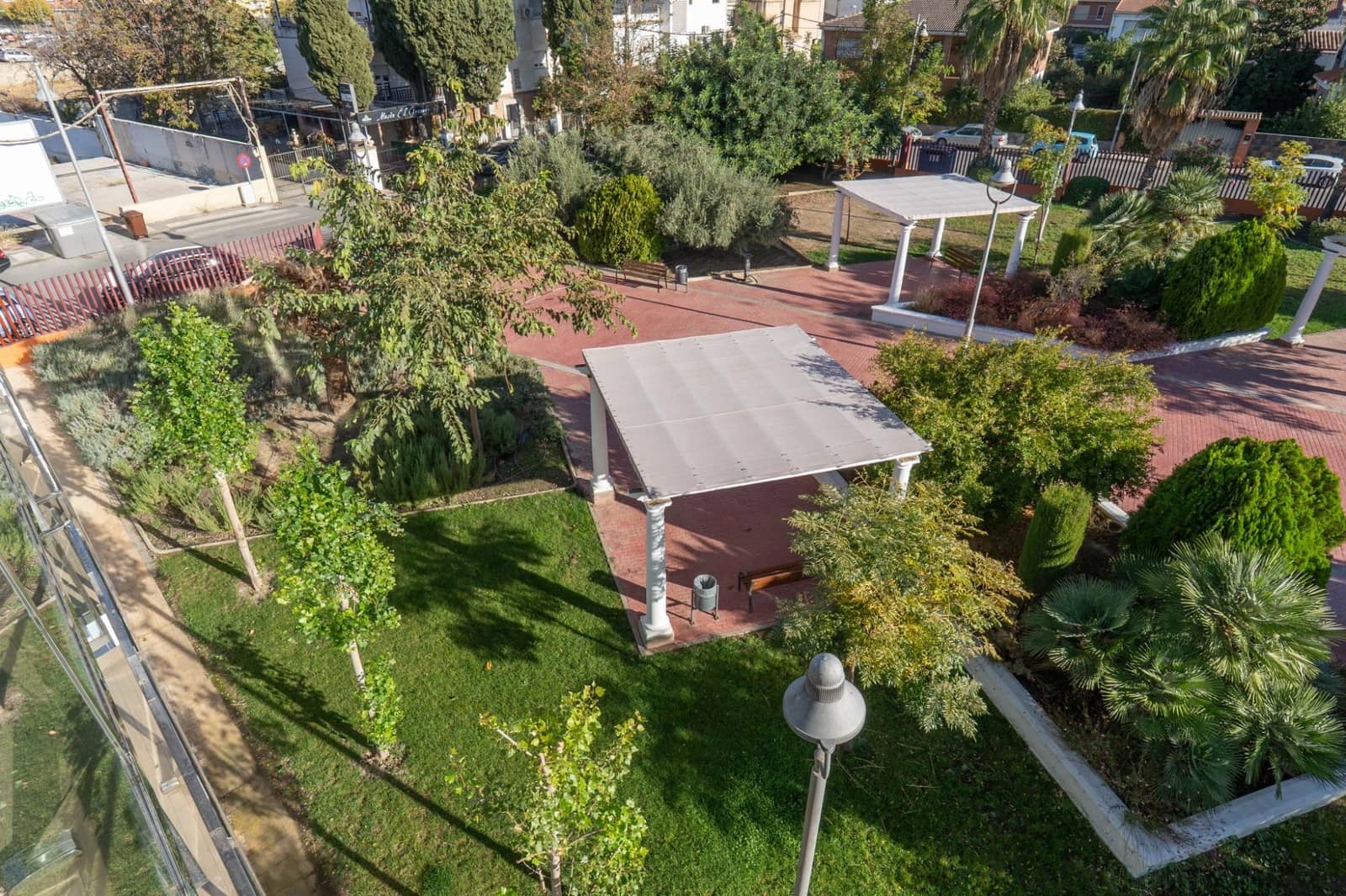 2 slaapkamer Flat te koop in Armilla met zwembad garage - € 350.000 (Ref: 9349515)