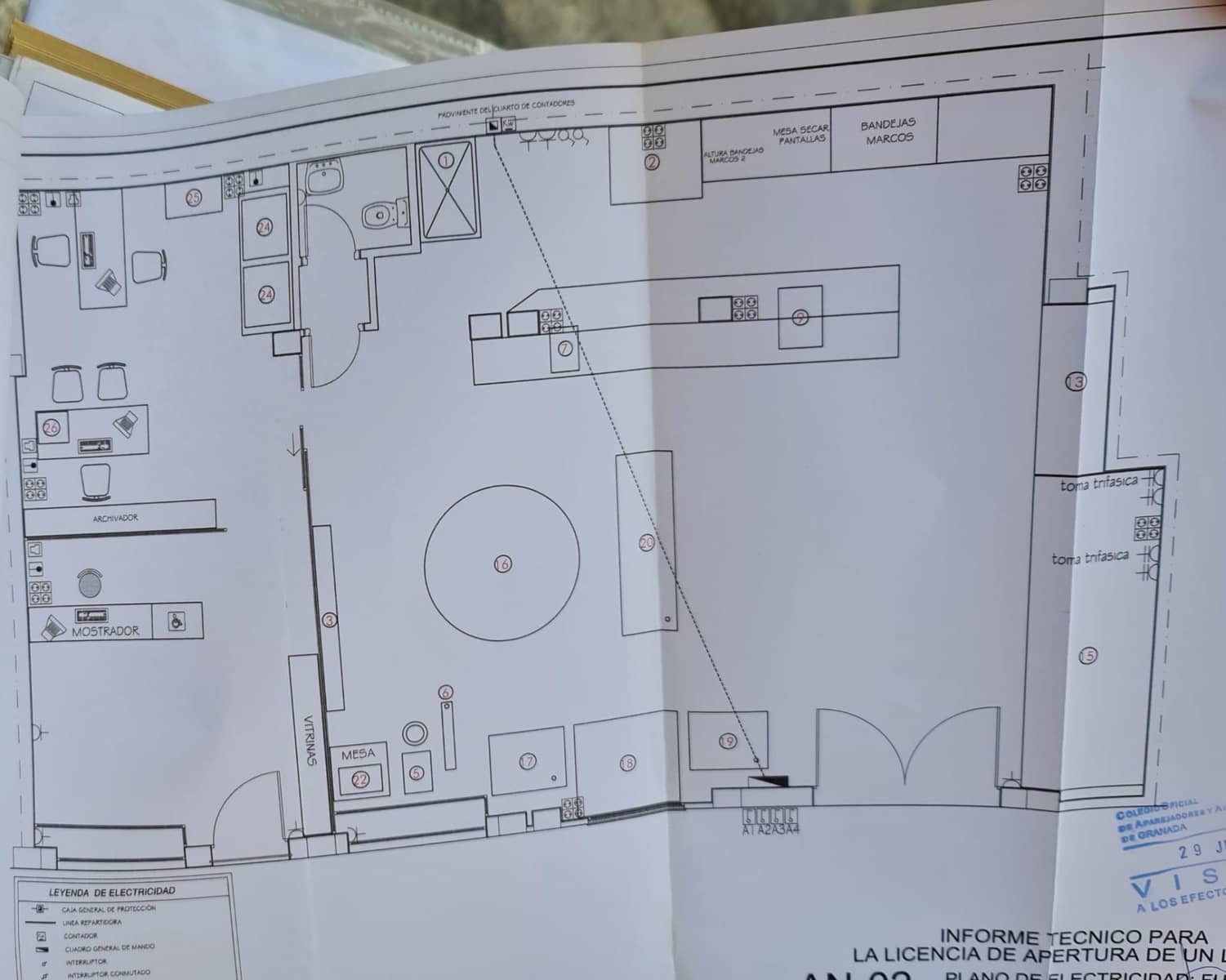 Commercial for sale in Santa Fe - € 120,000 (Ref: 9356752)