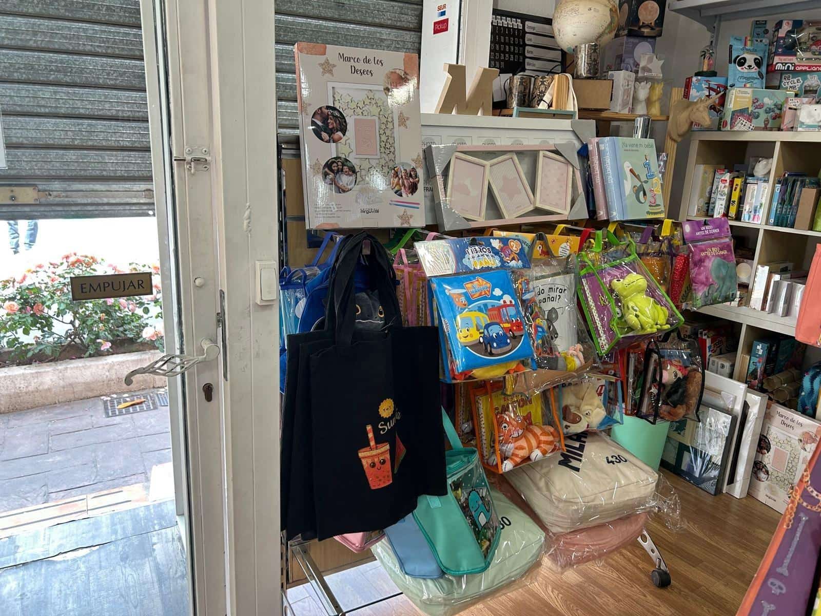 1 bedroom Commercial for sale in Armilla - € 64,000 (Ref: 9367485)