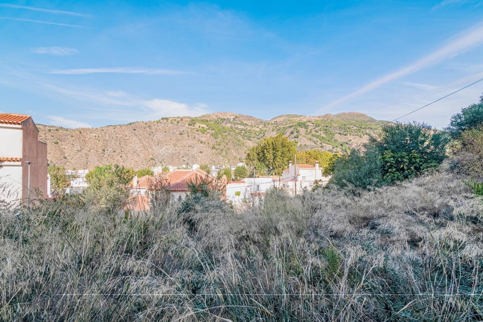 Building Plot for sale in Velez de Benaudalla - € 180,000 (Ref: 9378997)