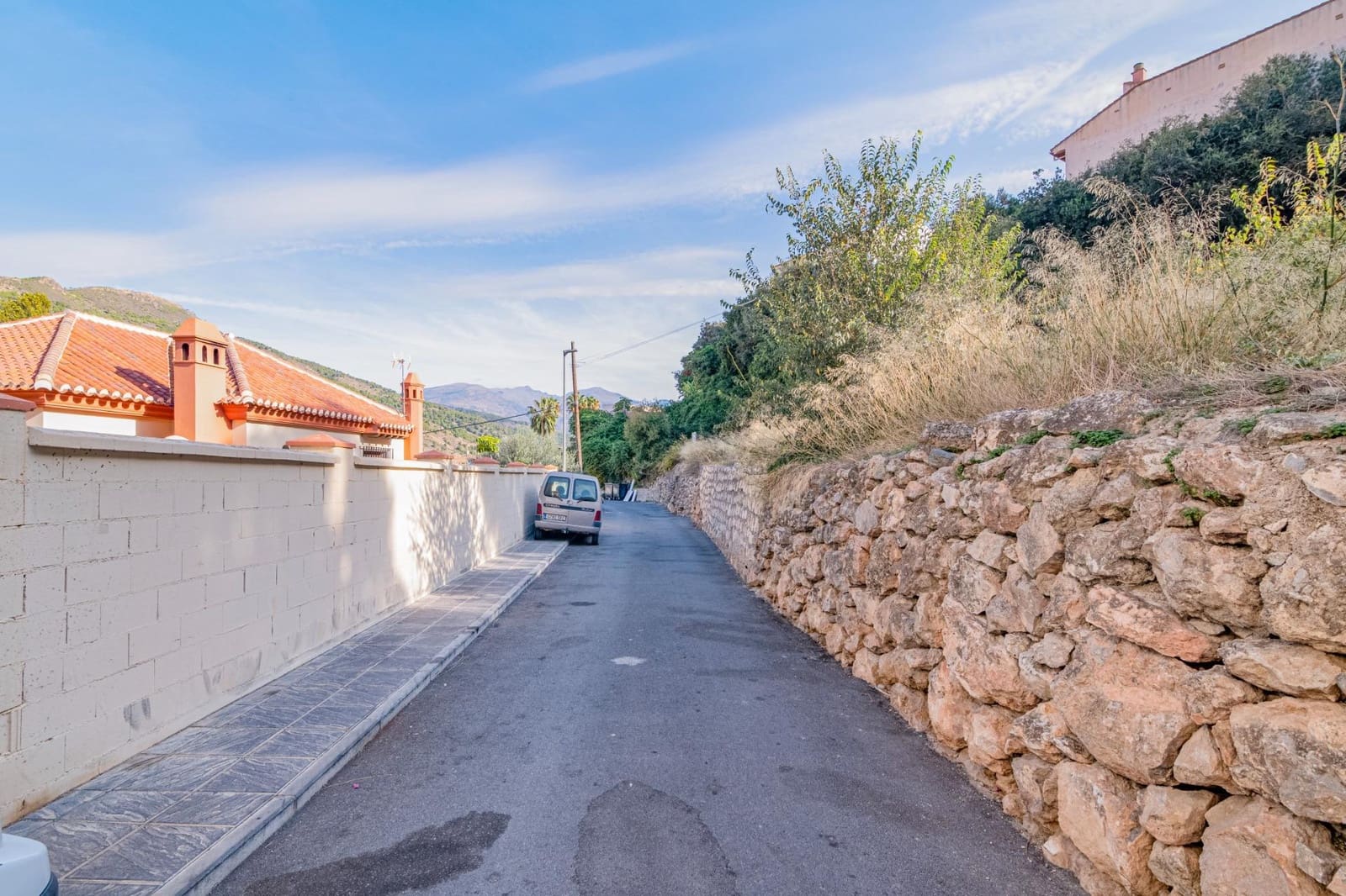 Building Plot for sale in Velez de Benaudalla - € 180,000 (Ref: 9378997)