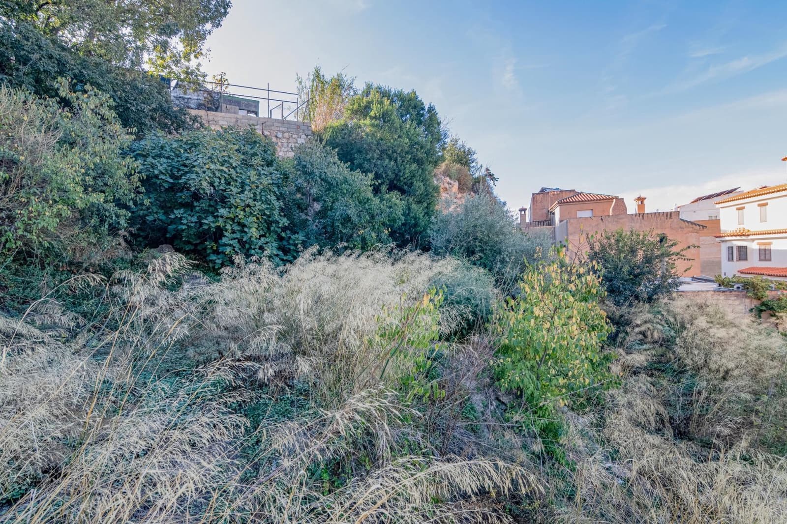 Building Plot for sale in Velez de Benaudalla - € 180,000 (Ref: 9378997)