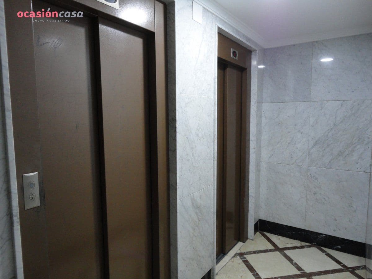 3 chambre Appartement à vendre à Grenade ville - 239 000 € (Ref: 9378998)