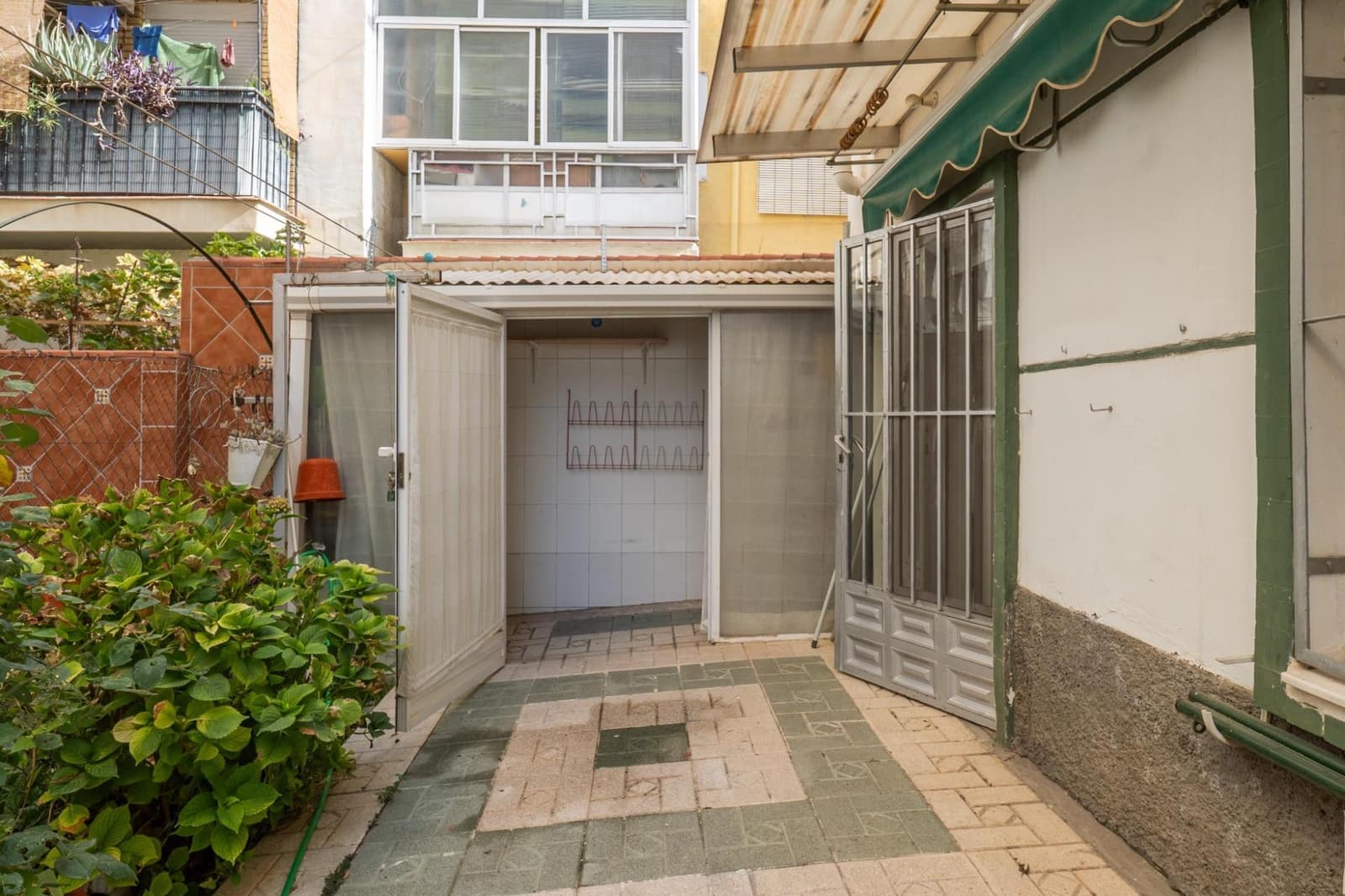 2 sypialnia Mieszkanie na sprzedaż w Miasto Grenada z garażem - 195 000 € (Ref: 9382813)