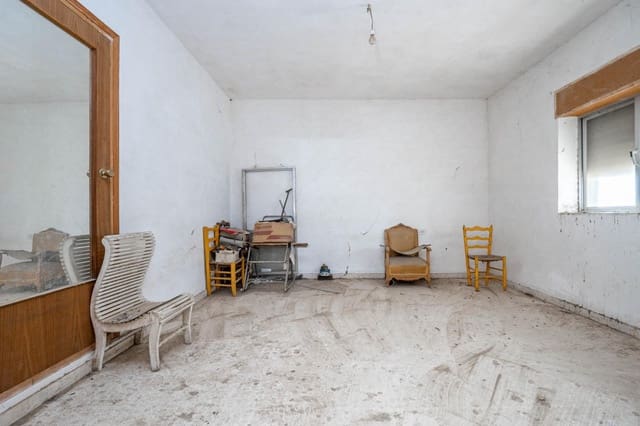 4 soveværelse Finca/Landehus til salg i Montillana med garage - € 199.900 (Ref: 9395967)