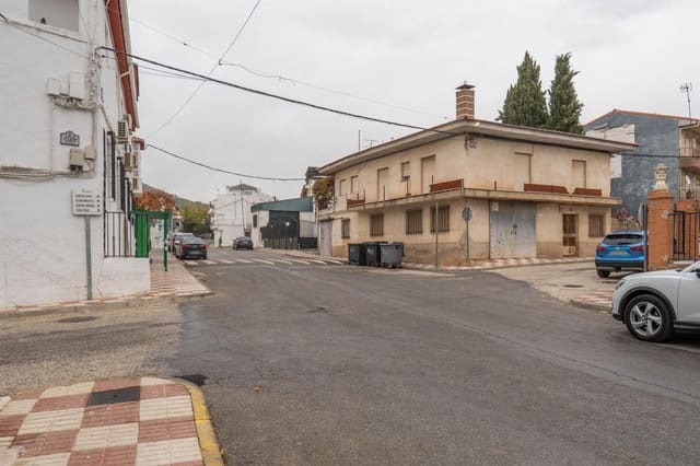 4 soveværelse Finca/Landehus til salg i Montillana med garage - € 199.900 (Ref: 9395967)