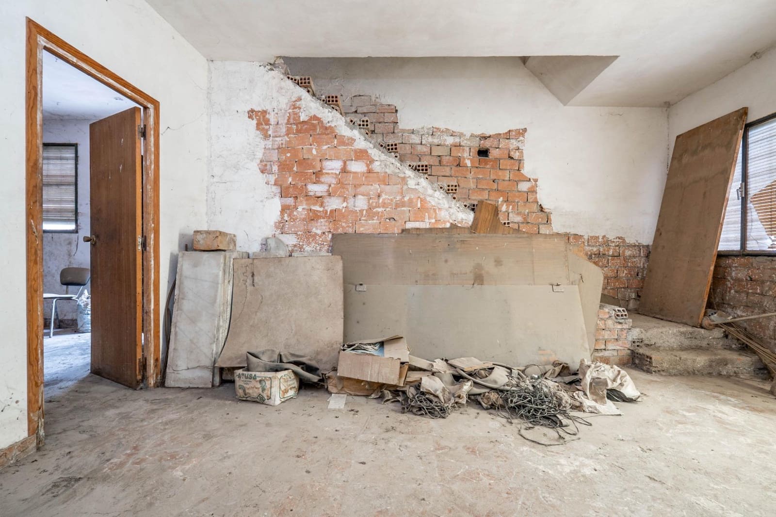 4 sovrum Finca/Hus på landet till salu i Montillana med garage - 199 900 € (Ref: 9395967)