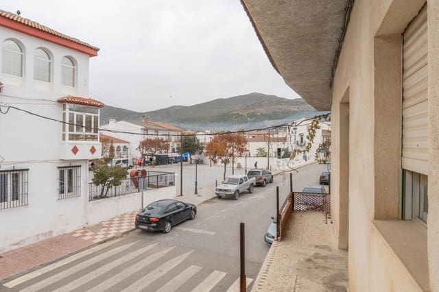 4 soveværelse Finca/Landehus til salg i Montillana med garage - € 199.900 (Ref: 9395967)