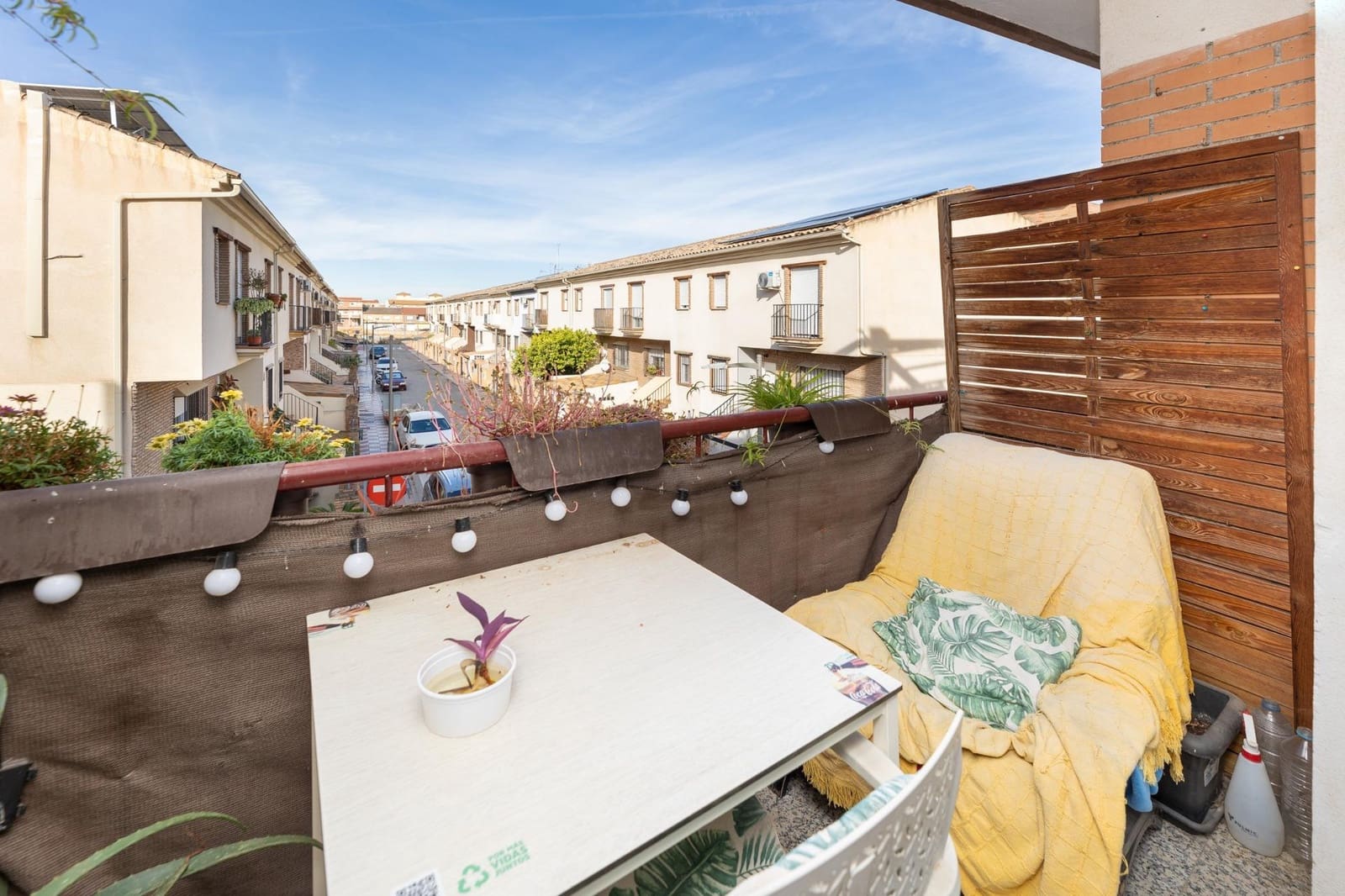 2 bedroom Flat for sale in Churriana de la Vega with garage - € 175,000 (Ref: 9395968)