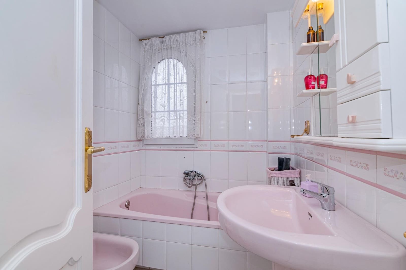 5 soveværelse Villa til salg i La Zubia med swimmingpool garage - € 1.190.000 (Ref: 9395970)