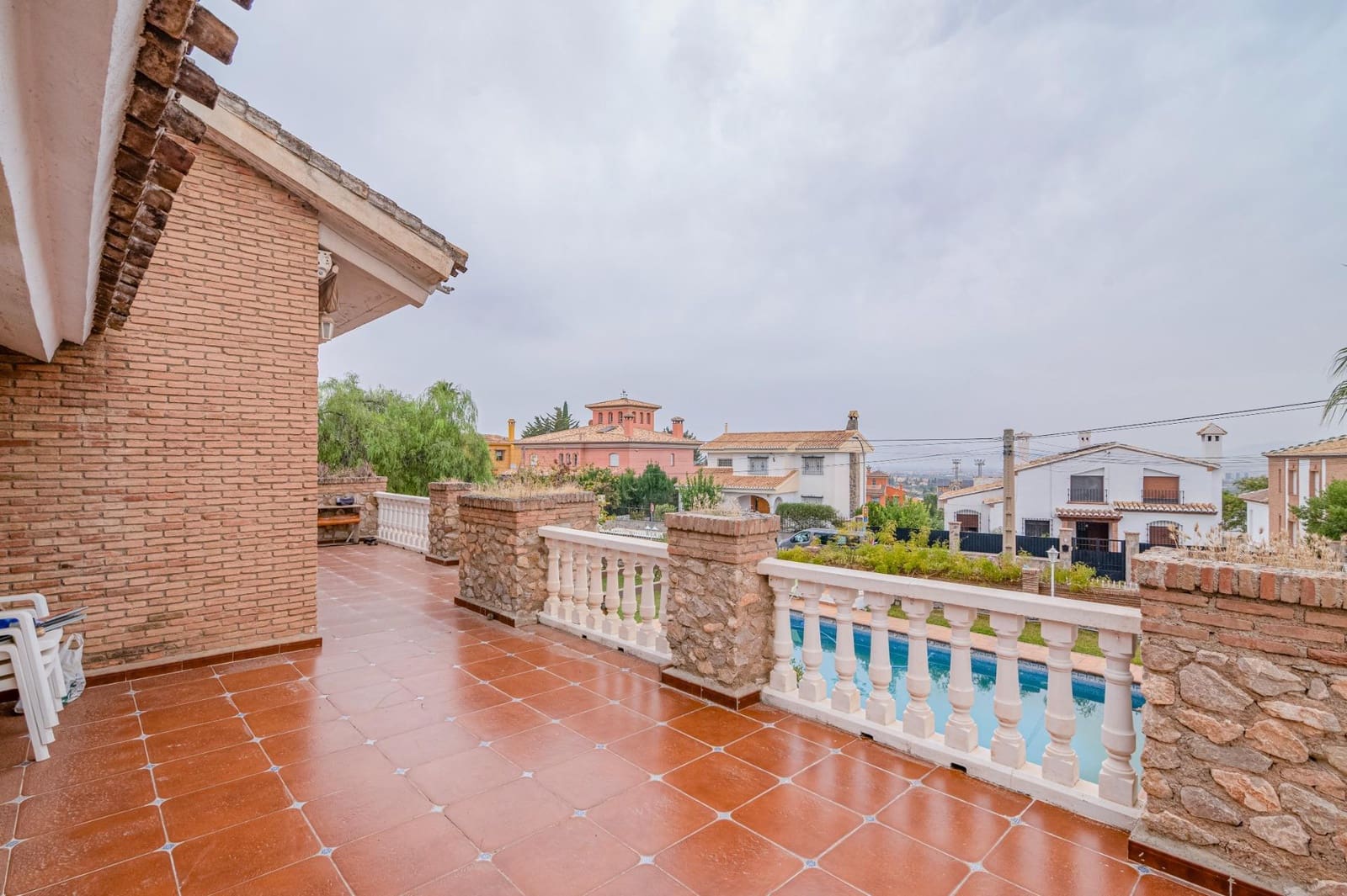 5 soveværelse Villa til salg i La Zubia med swimmingpool garage - € 1.190.000 (Ref: 9395970)