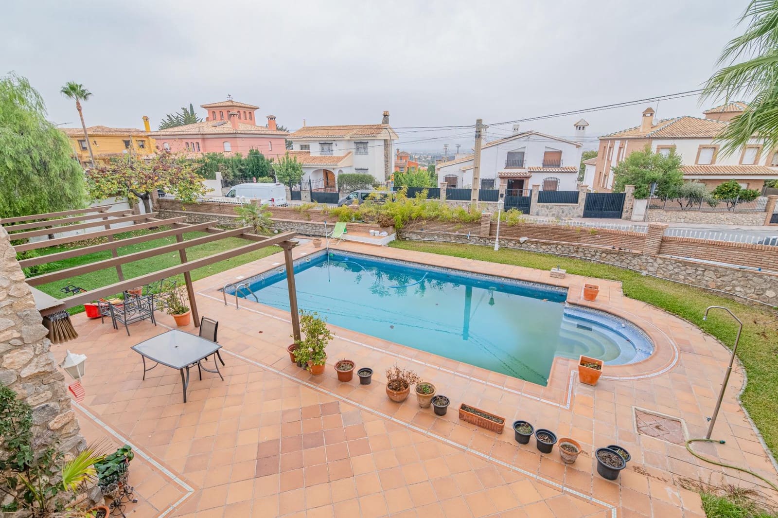 5 soveværelse Villa til salg i La Zubia med swimmingpool garage - € 1.190.000 (Ref: 9395970)