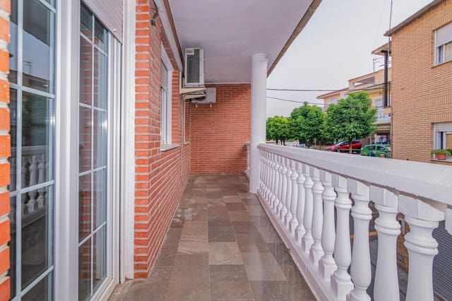 3 soveværelse Lejlighed til salg i Las Gabias - € 230.000 (Ref: 9410952)