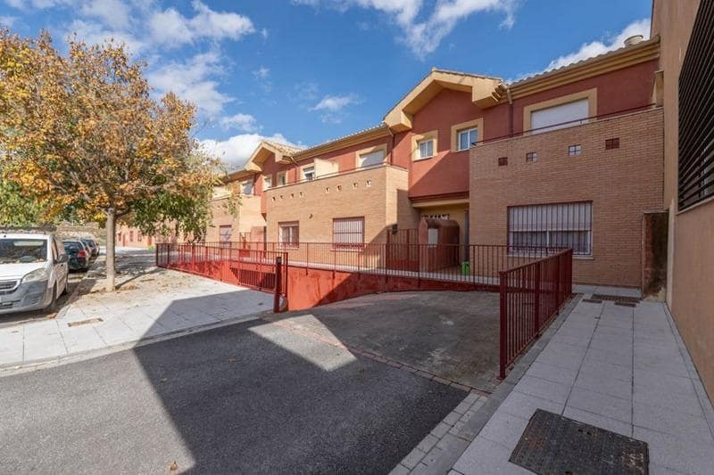 3 bedroom Townhouse for sale in La Malaha - € 185,000 (Ref: 9414072)