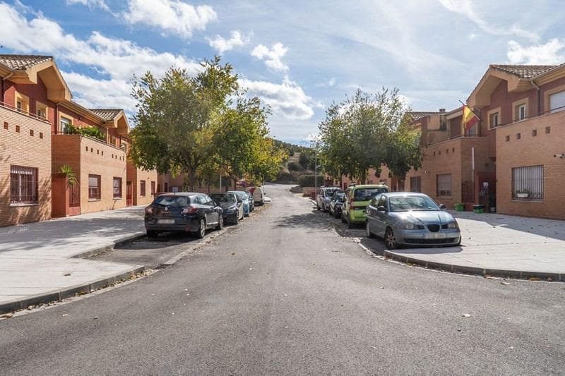 3 bedroom Townhouse for sale in La Malaha - € 185,000 (Ref: 9414072)