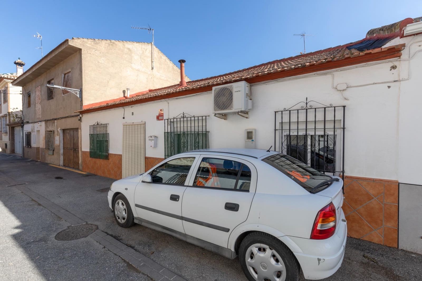 3 slaapkamer Rijtjeshuis te koop in Otura - € 149.900 (Ref: 9415899)